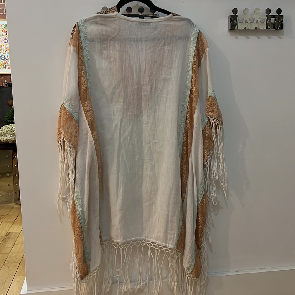 Fleur de Pirate Embroidered Caftan OS - Picture 10 of 14